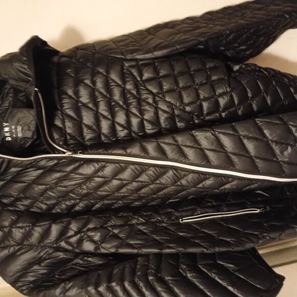 DKNY Black Quilted Jacket - Picture 1 of 4